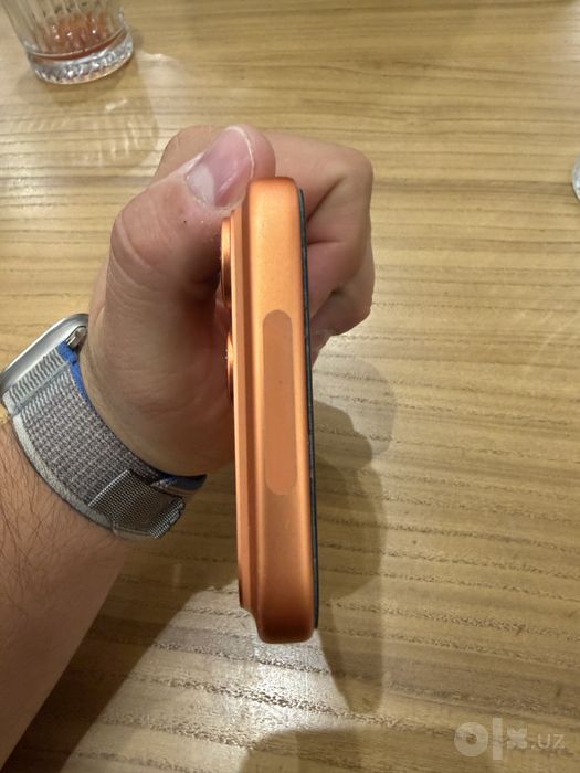 Iphone 17 pro max 256 gb. Esim