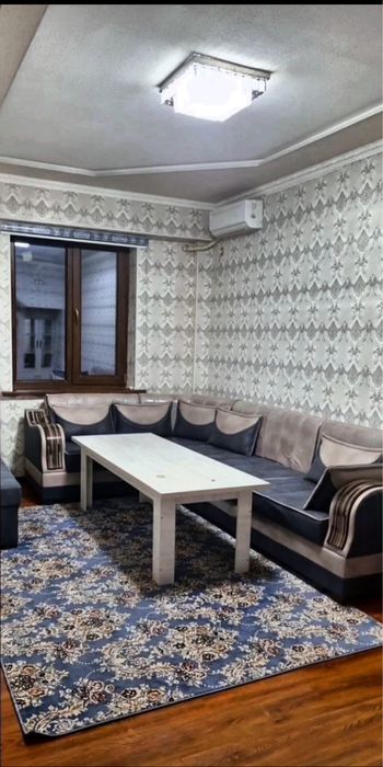 Qoyliqda Profi universteti va qoyliq metroga yaqin joyda kvartira