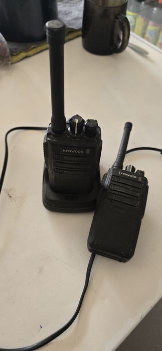 Срочно продам рация Kenwood