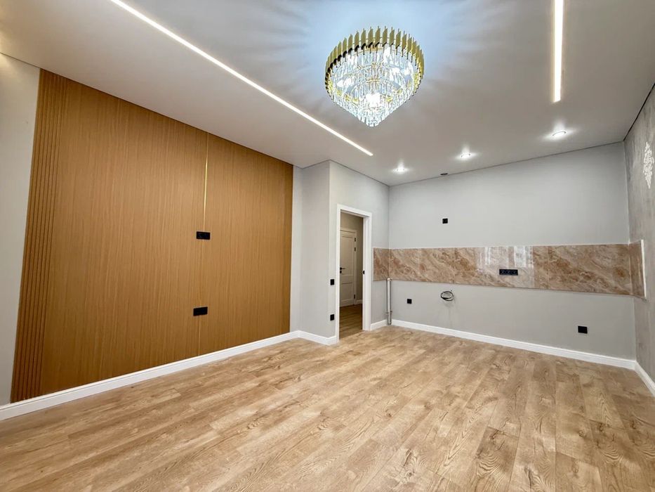 Продам 1 комн квартиру с ремонтам
