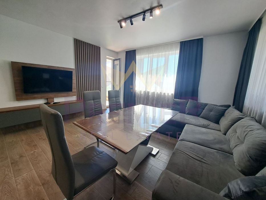 Дава се под наем Тристаен апартамент в Варна, Възраждане 1 - 97 кв.м за 663 € - Снимка #2