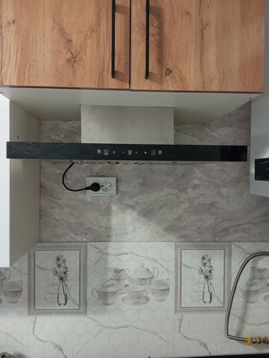 Продается стиралка кондиционер варочная панель вытяжка