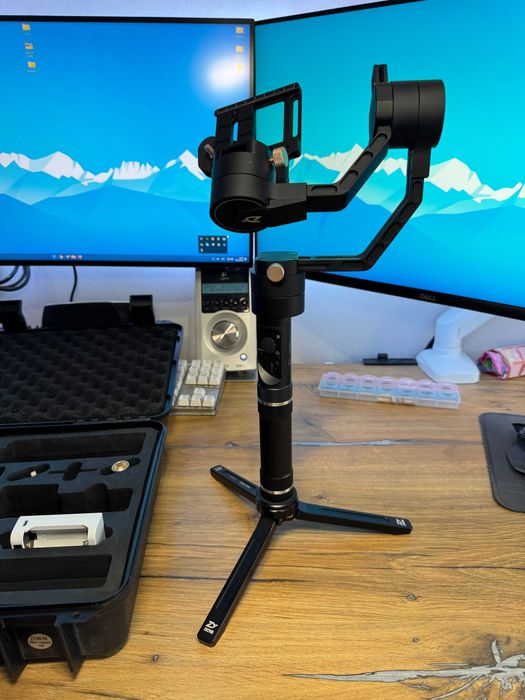 Стабилизатор Zhiyun Crane Plus