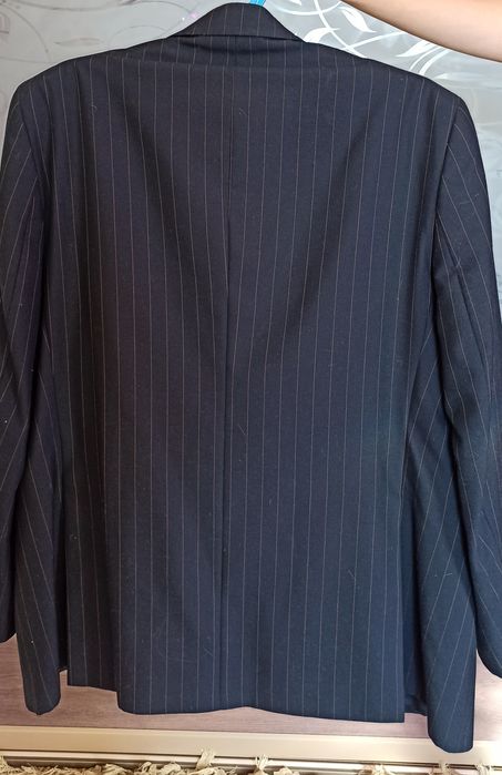 Продам костюм мужской