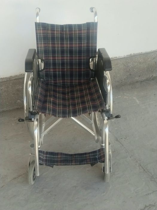 Инвалидная коляска