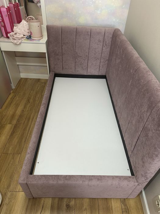 Детская кровать для девочки