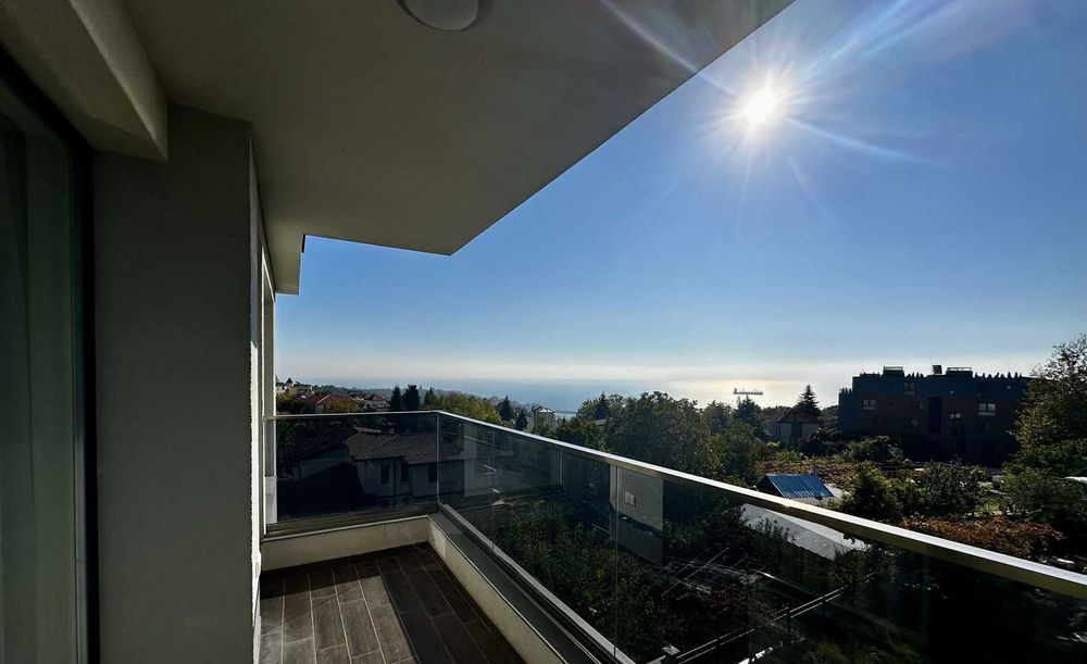 Просторен тристаен апартамент под наем - м-т Траката