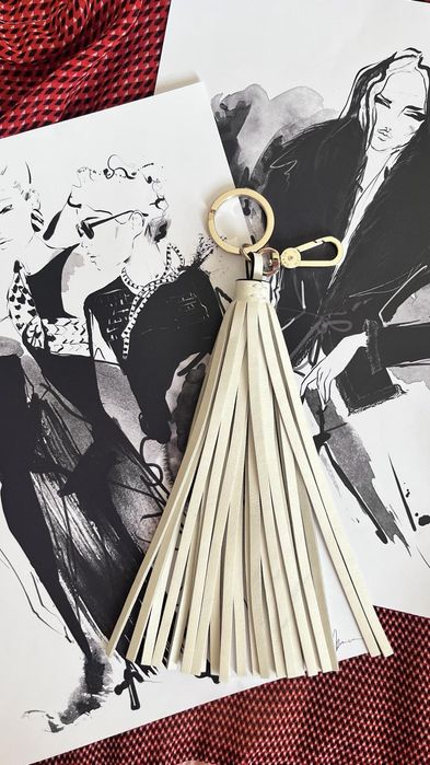 Оригинален ключодържател кожен пискюл Karen Millen