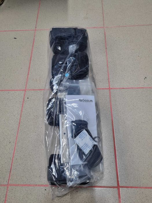 Orteza reglabila/blocabila pentru genunchi - OSSUR FormFit