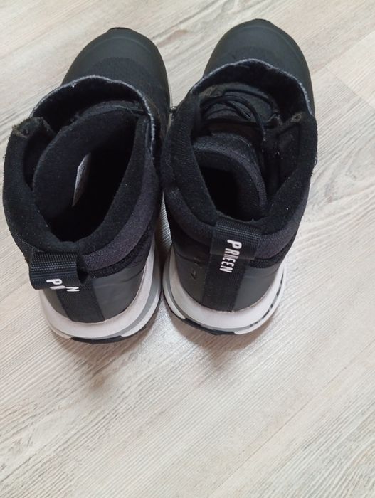 Зимни маратонки Adidas, 35 номер