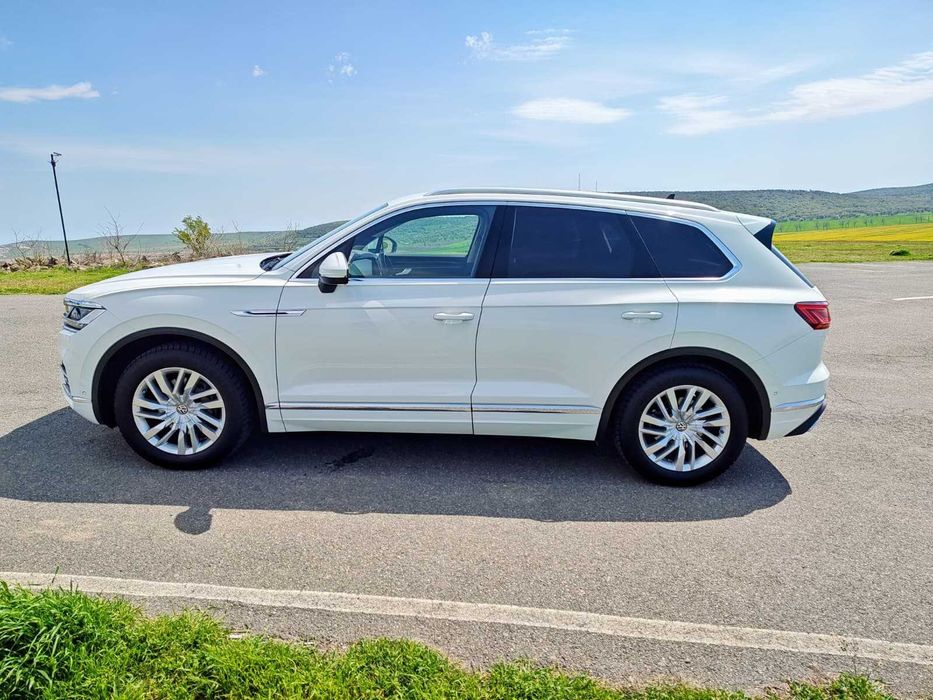 VOLKSWAGEN Touareg 2019 — imagine 2