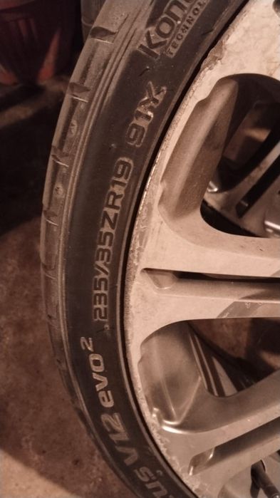 Jante BMW 235/35R19