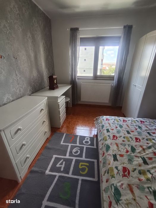 Inchiriere apartament 3 camere Targoviste- zona Minisat
