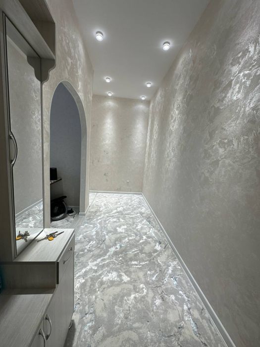 Yashnobod Olmosda ijaraga kvartira bor. Oilaga Yangi uy. Tevroremont