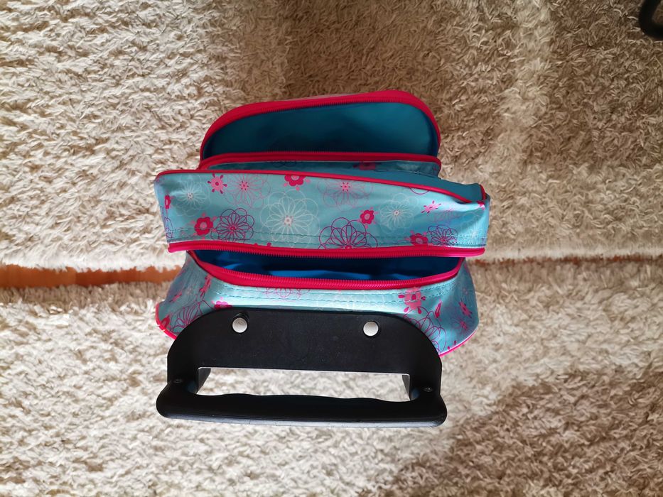 Куфар "Елза и Ана"