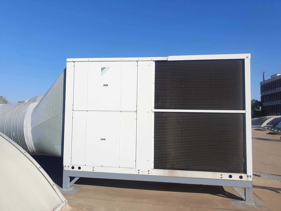 Rooftop DAIKIN, chiller ventilatie rece 110kw / cald 128 kw GARANTIE