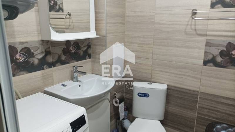 Двустаен обзаведен апартамент за продажба, в нова сграда в района на К