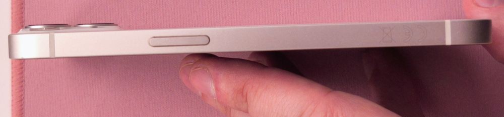 iPhone 13 White– 128GB
Айфон 13 бял.