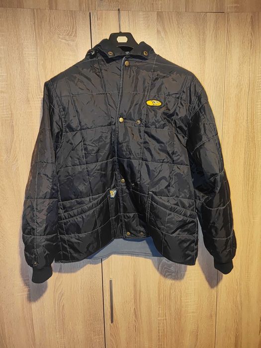 4бр. Женски Якета - М размер(без третото,което е Л) за 50лв.