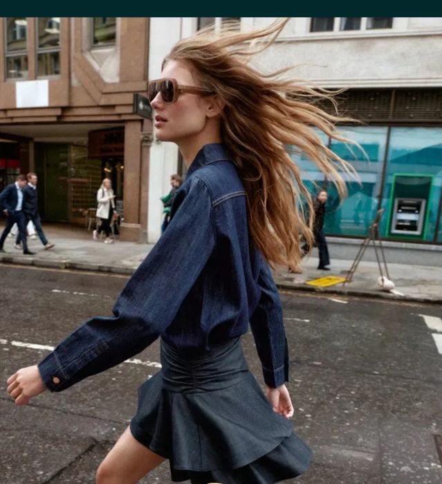 Предлагам чисто нови блузи Zara