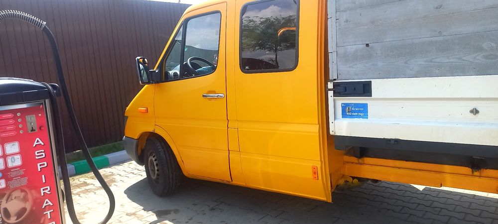 Vând Mercedes Sprinter