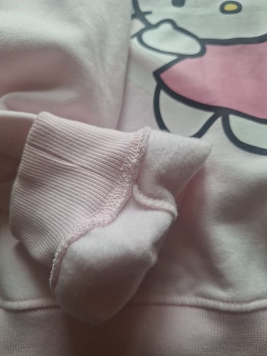 Толстовка Hello Kitty, идеальное состояние