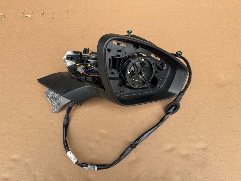 Странично огледало Skoda Enyaq | 2023-