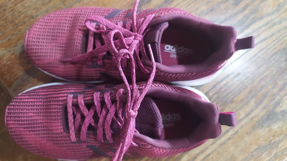 Нова цена Снкърси Skechers N36 и Adidas N36и1/2