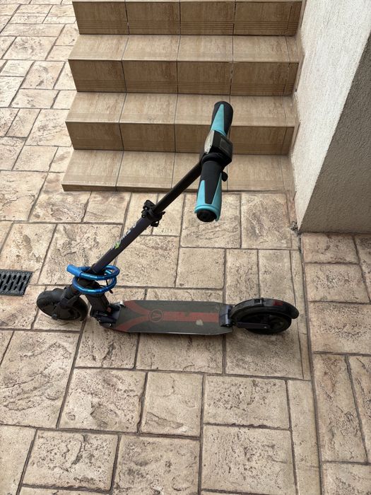 E-twow V booster fara baterie