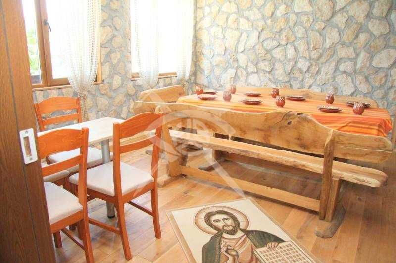 Продава се Хотел в с. Близнак, Област Бургас - 521 кв.м за 576 €/кв.м - Снимка #2