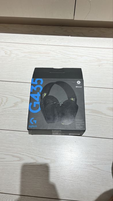 Logitech G435, чёрного цвета