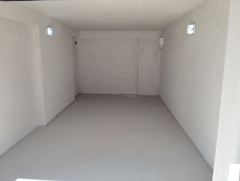 Дава се под наем Гараж / Паркомясто в Асеновград - 22 кв.м за 91.8 € - Снимка #4