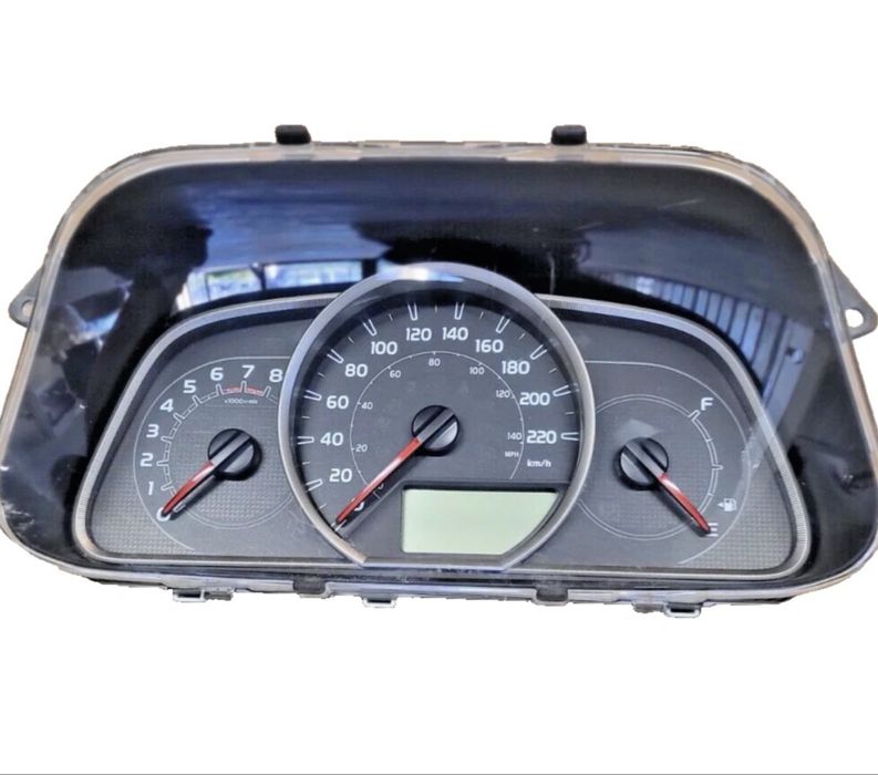 Щиток панель приборов км европеец на toyota Rav4