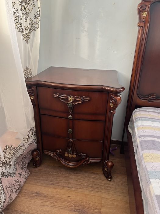 Продам спальни гарнитур