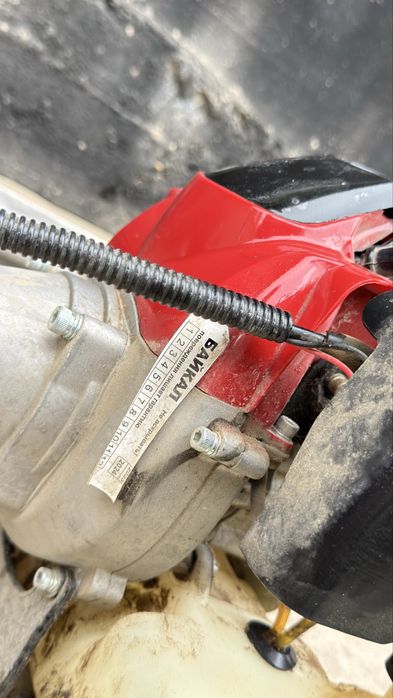 Новая косилка бензиновая