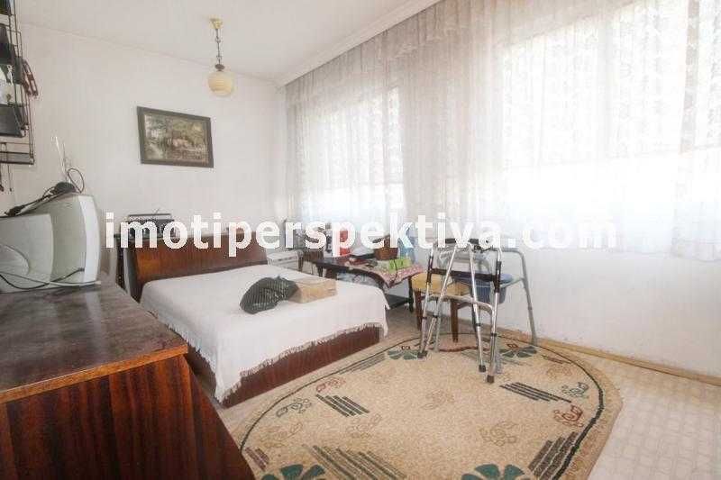 Продава се Тристаен апартамент в Пловдив, Център - 93 кв.м за 1613 €/кв.м - Снимка #8