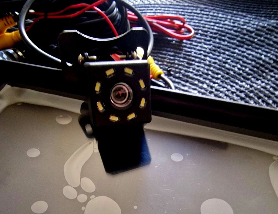 7-инчов Carplay Android Auto мултимедиен плейър със сензорен екран, FM