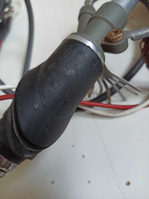 Автомобильная антенна