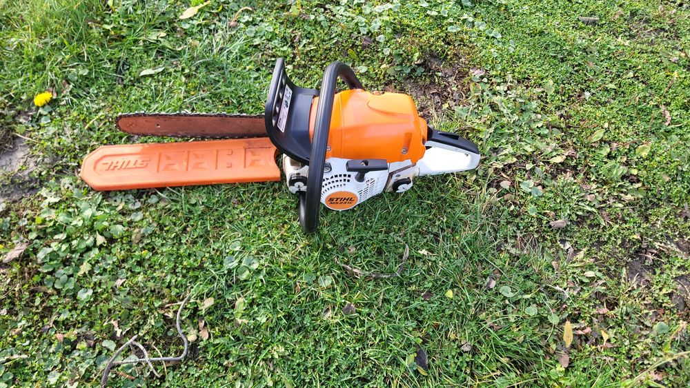 Vând drujbă stihl MS 231 C