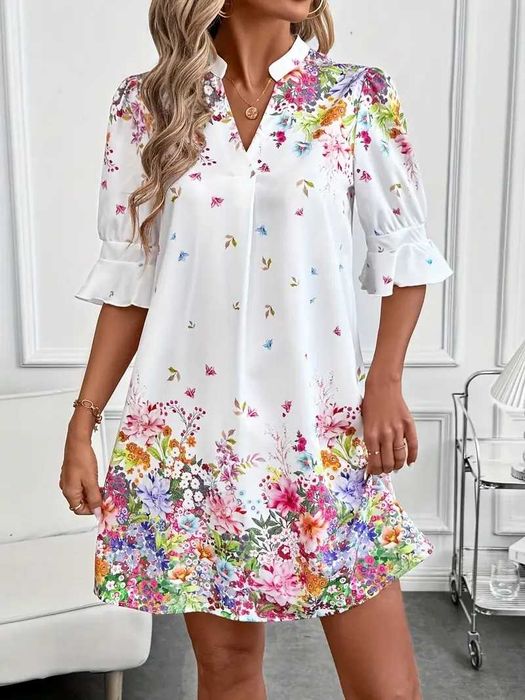 Eлегантна дамска рокля с флорални мотиви