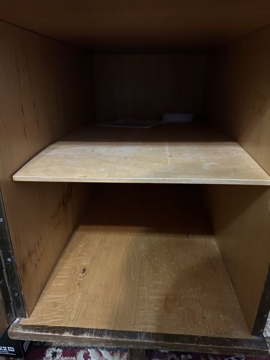 продам шкафчик срочно