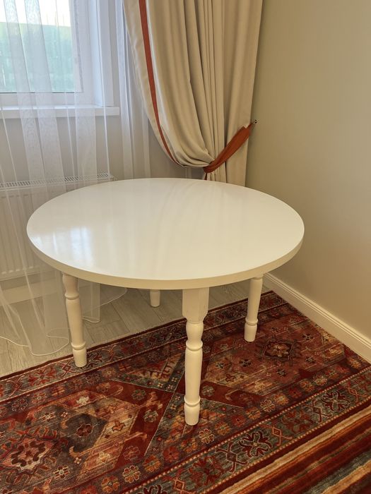 Продам круглый стол