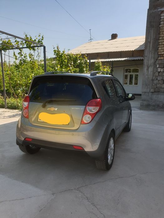 Автомобиль Спарк