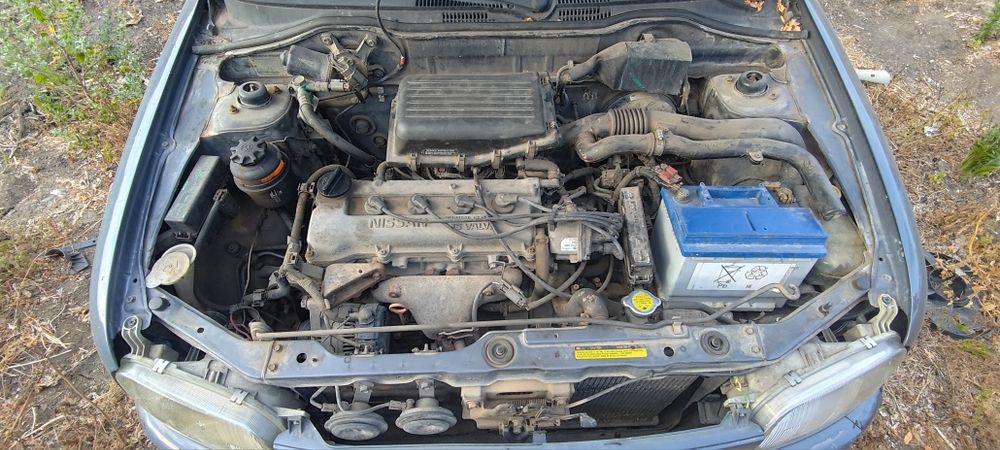 Nissan micra 1.0 на части