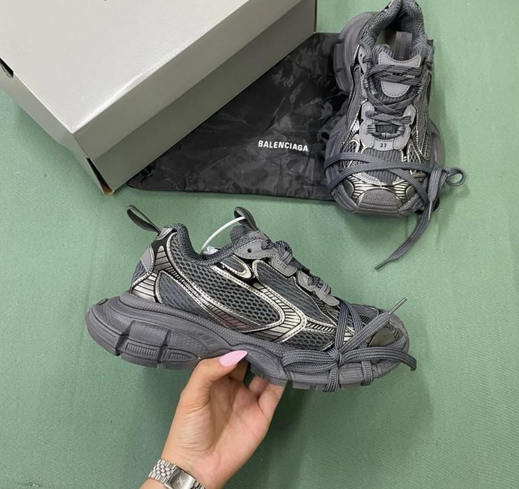 Дамски Balenciaga 3XL