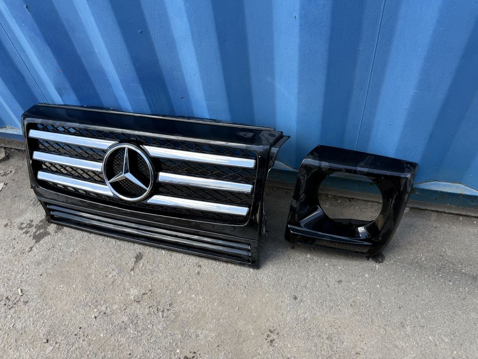 Решетка радиатора Mercedes-Benz W463