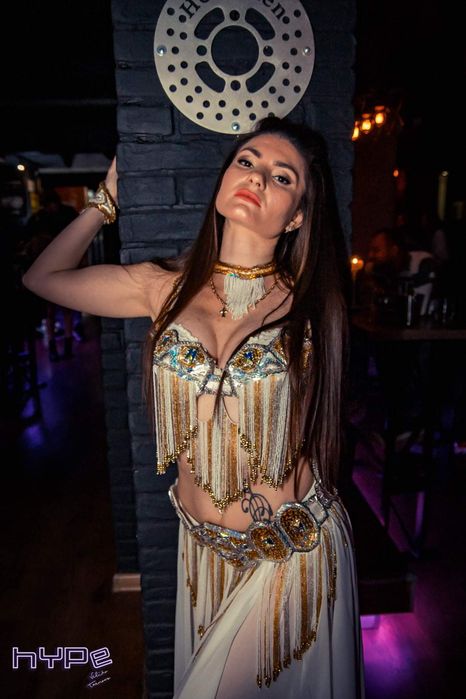 Танцьорки за участия и партита