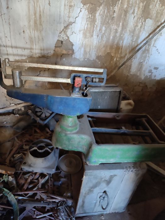 тиски прицеп инструменты