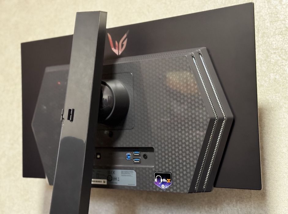 Lg oled 240hz Gaming монитор 27