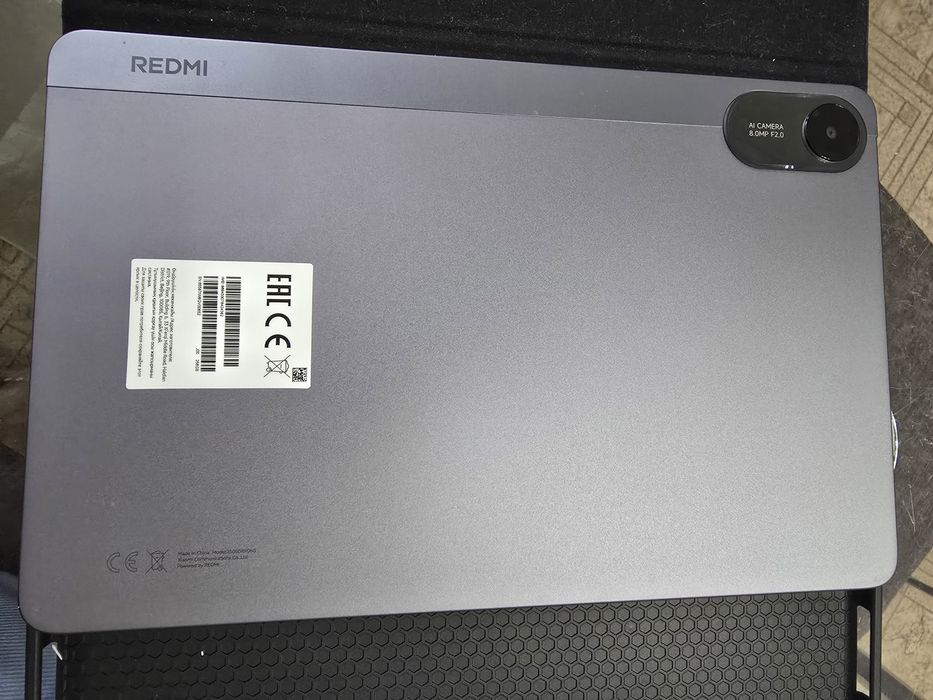 Продам почти новый планшет редми пад 2 4g
